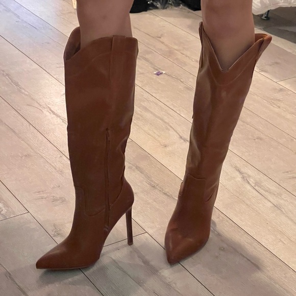 Forever 21 high boots - Picture 4 of 8